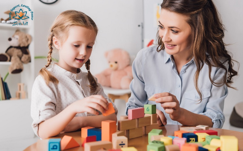 Gắn bó với mẹ có phổ biến ở trẻ tự kỷ không?